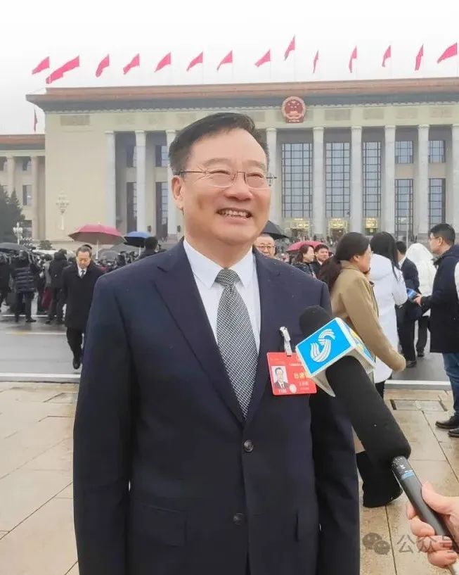 “两会”期间 人民日报等多家主流媒体关注报道“泰钢声音”